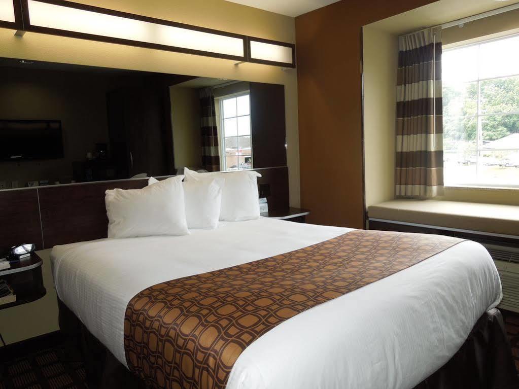 Microtel Inn And Suites North Canton Eksteriør billede