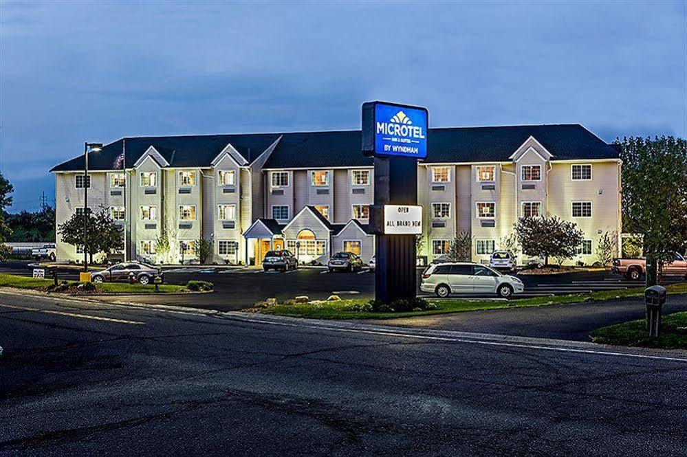 Microtel Inn And Suites North Canton Eksteriør billede